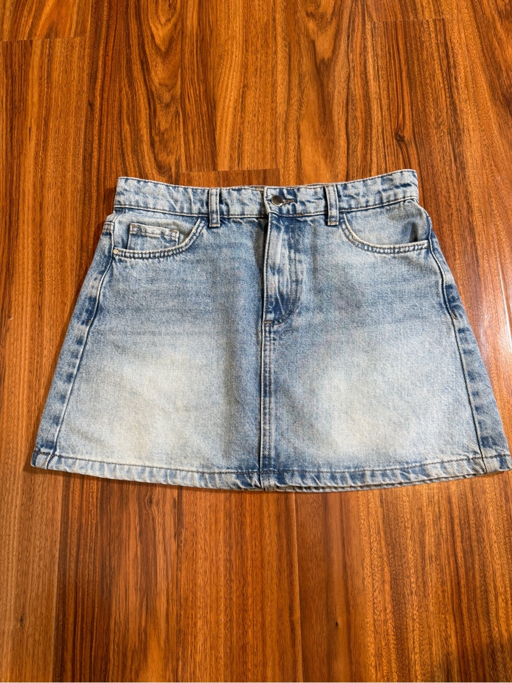 Zara Light Wash Denim A-Line Women Mini  Skirt - Size S